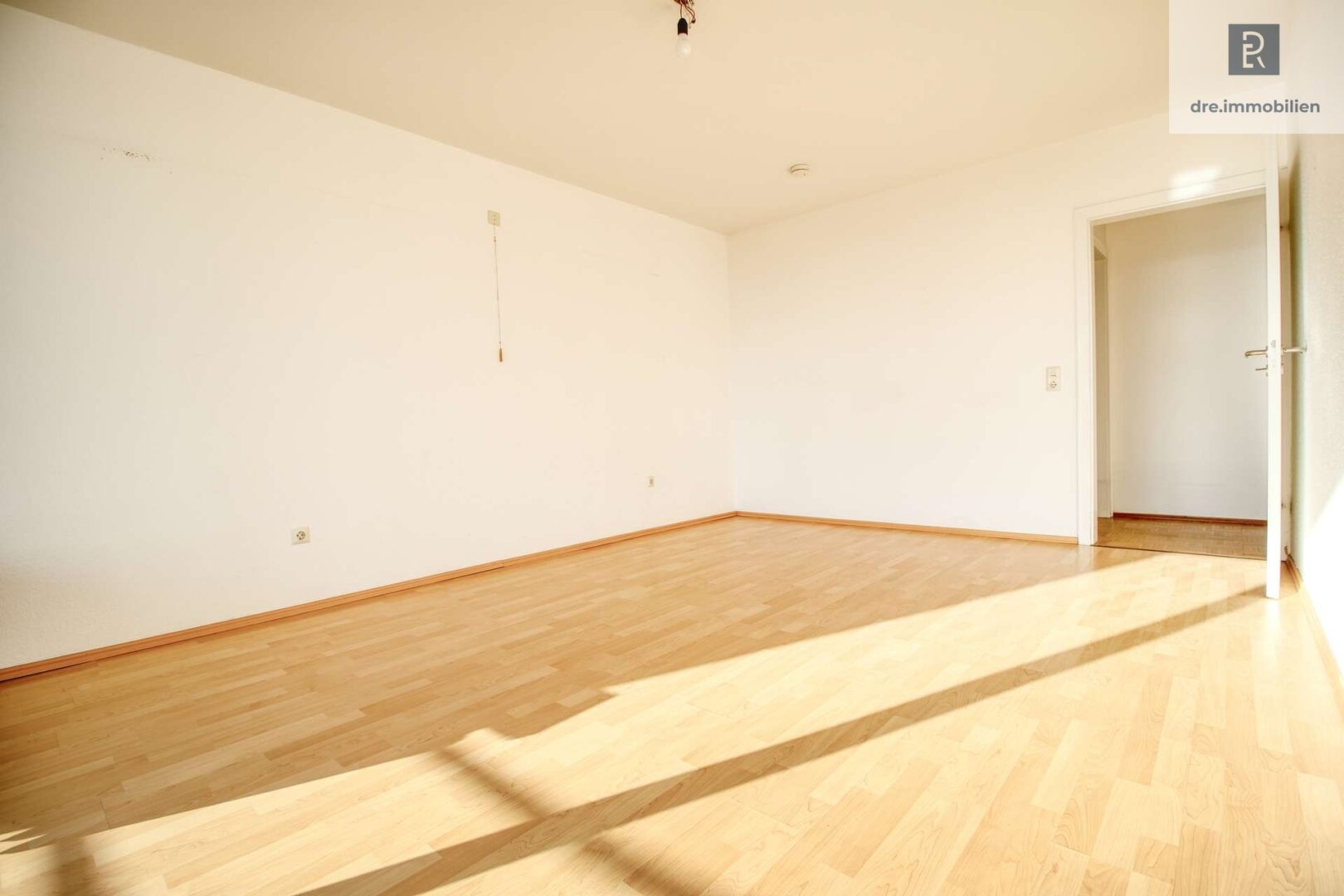 Großes Schlafzimmer