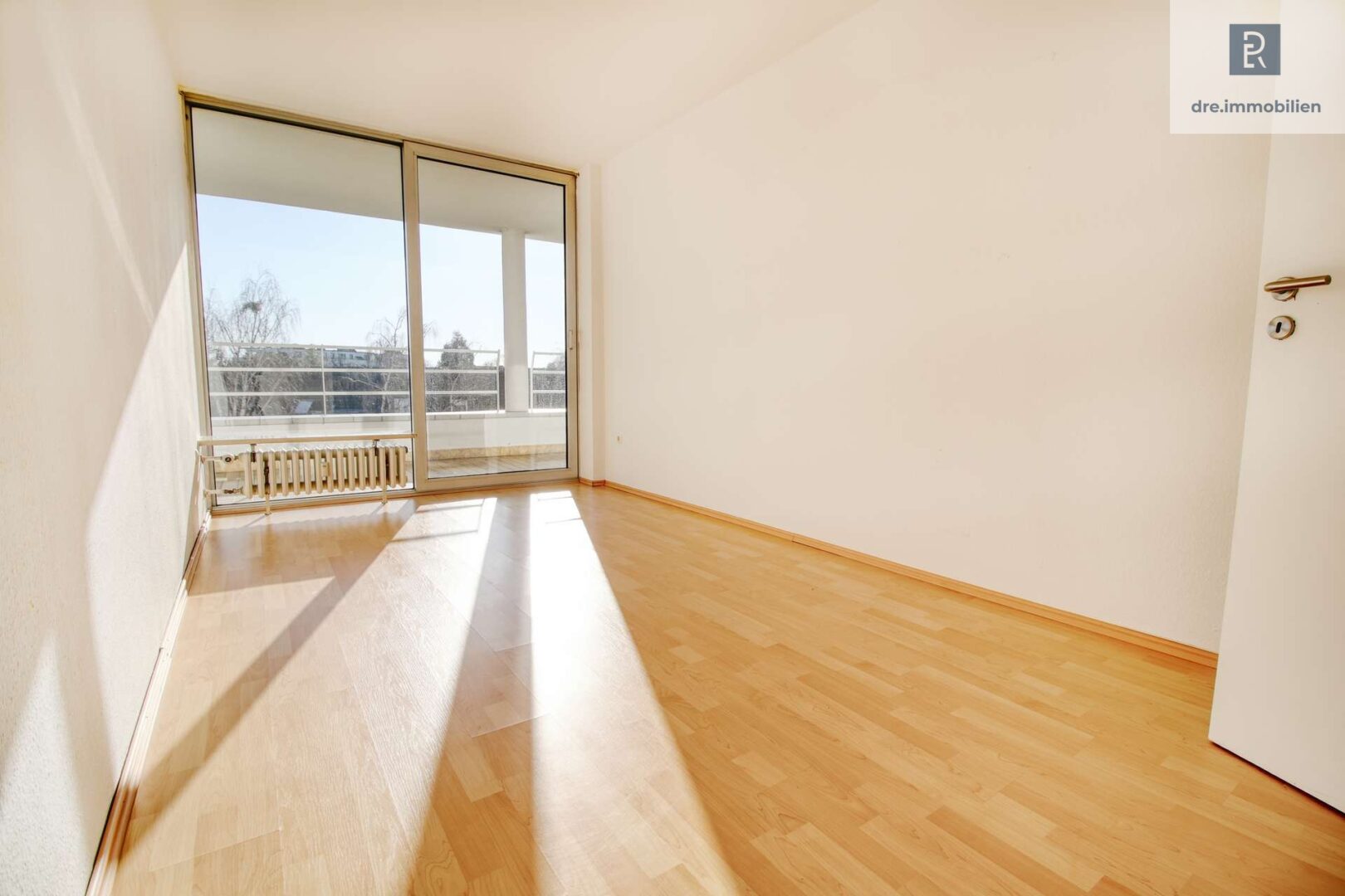 Kleines Schlafzimmer / Homeoffice