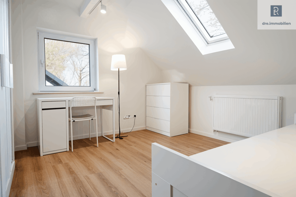 Zimmer vollmöbliert