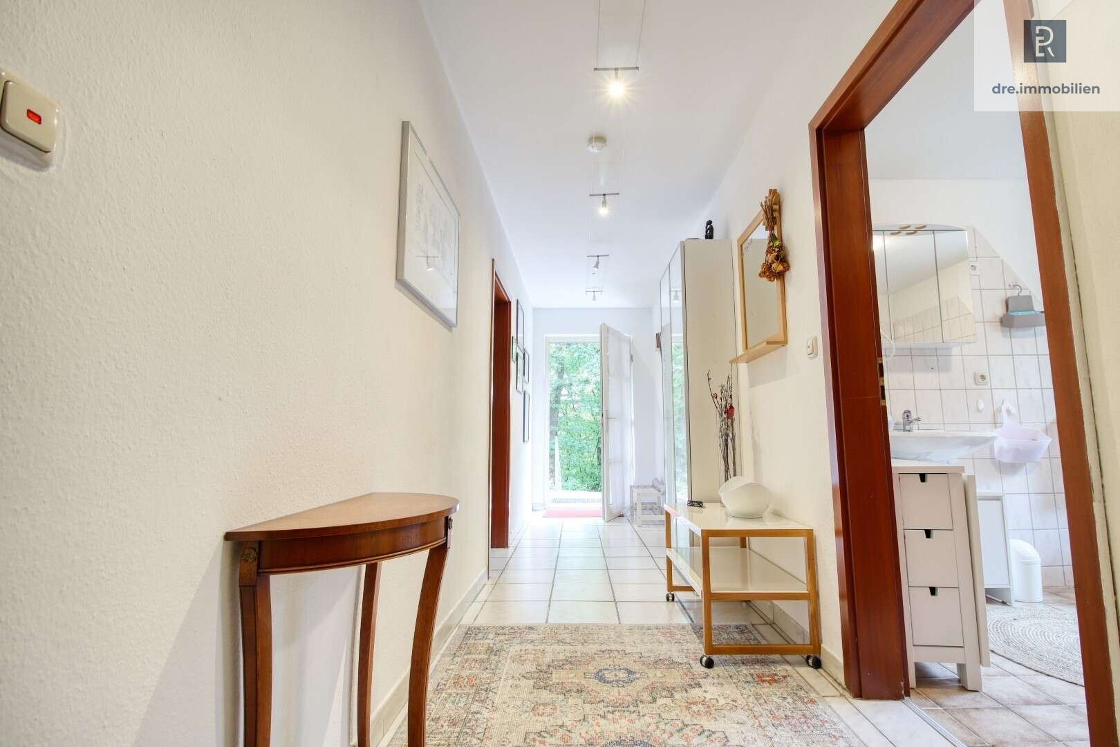 Komfortable Einliegerwohnung mit Wohlfühlambiente und privatem Rückzugsfaktor