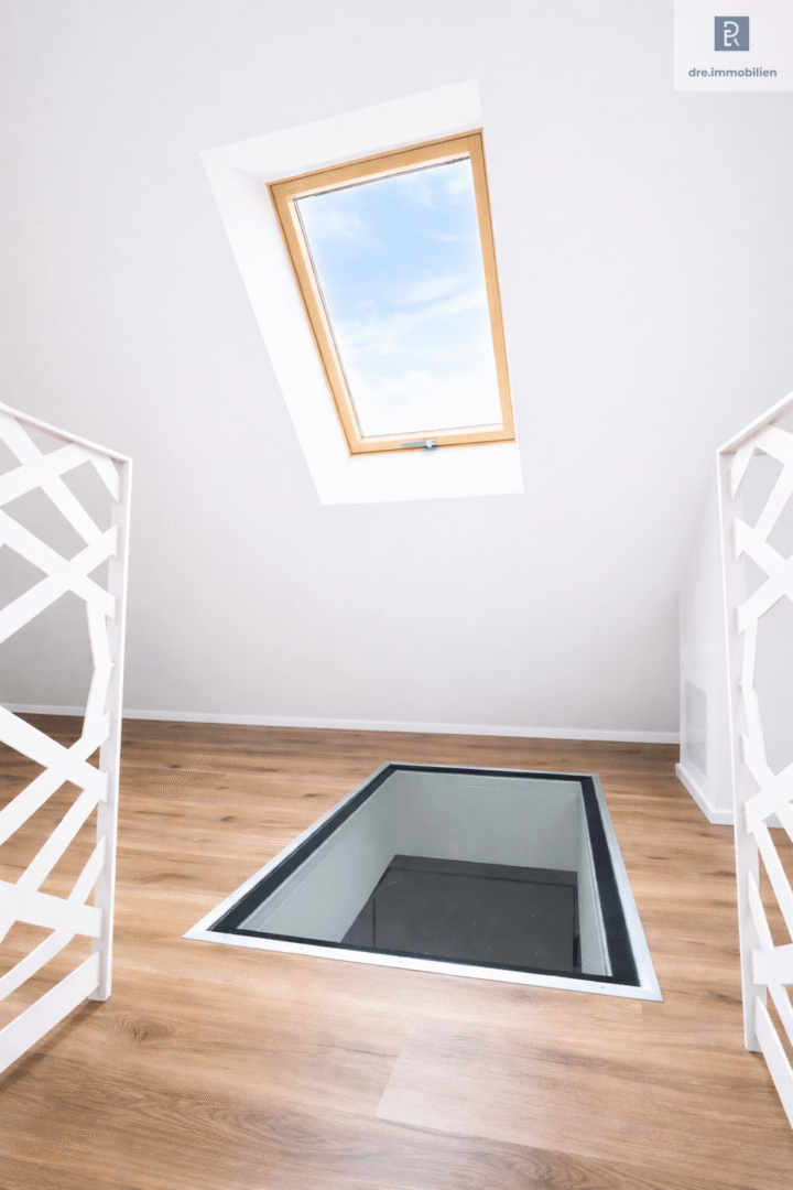 Spitzboden mit Oberlicht