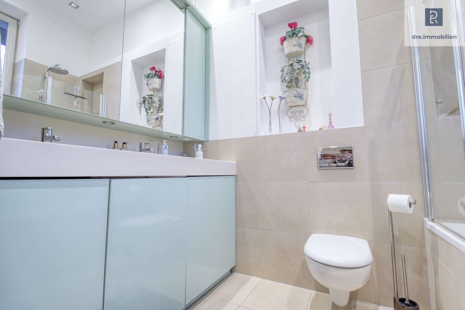 Badezimmer mit Wanne