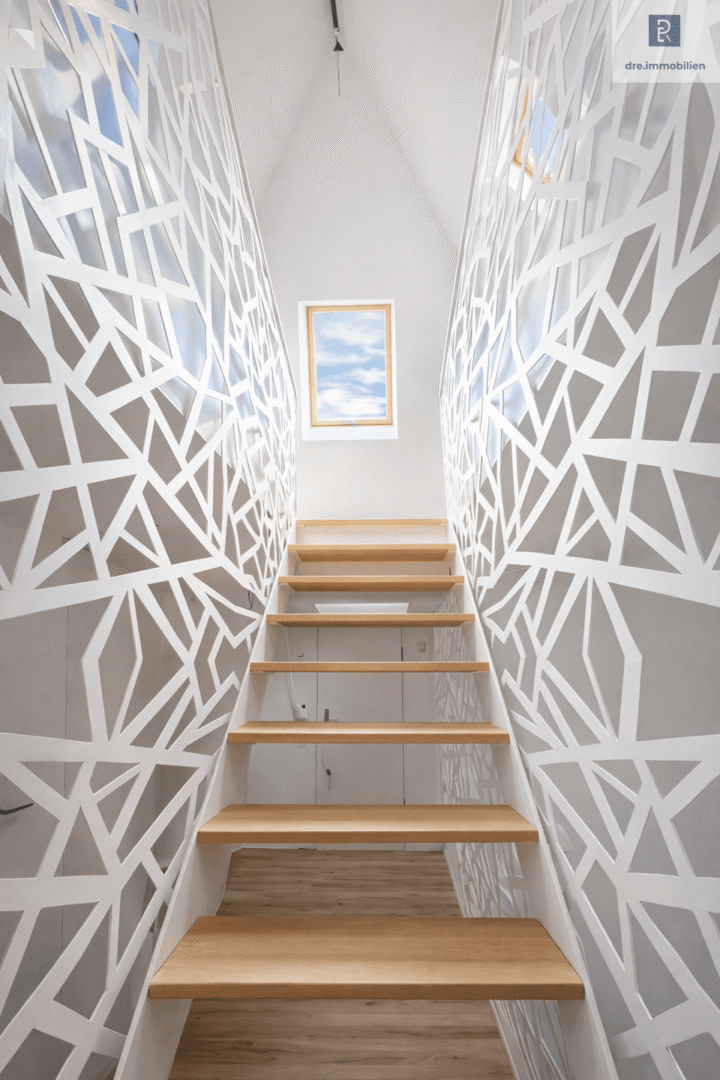 Aufgang zum Spitzboden