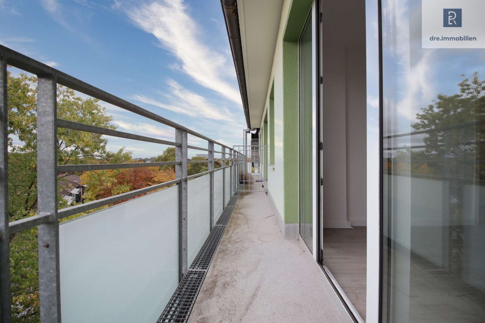 Kleinerer Nord-Ost-Balkon