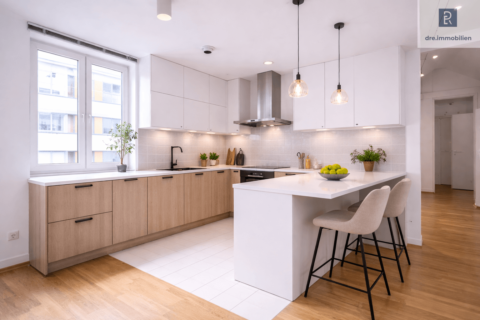 Küche (KI gestaged)