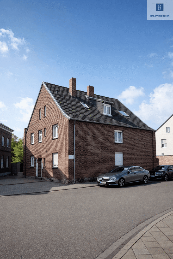 Hausansicht (vorne)
