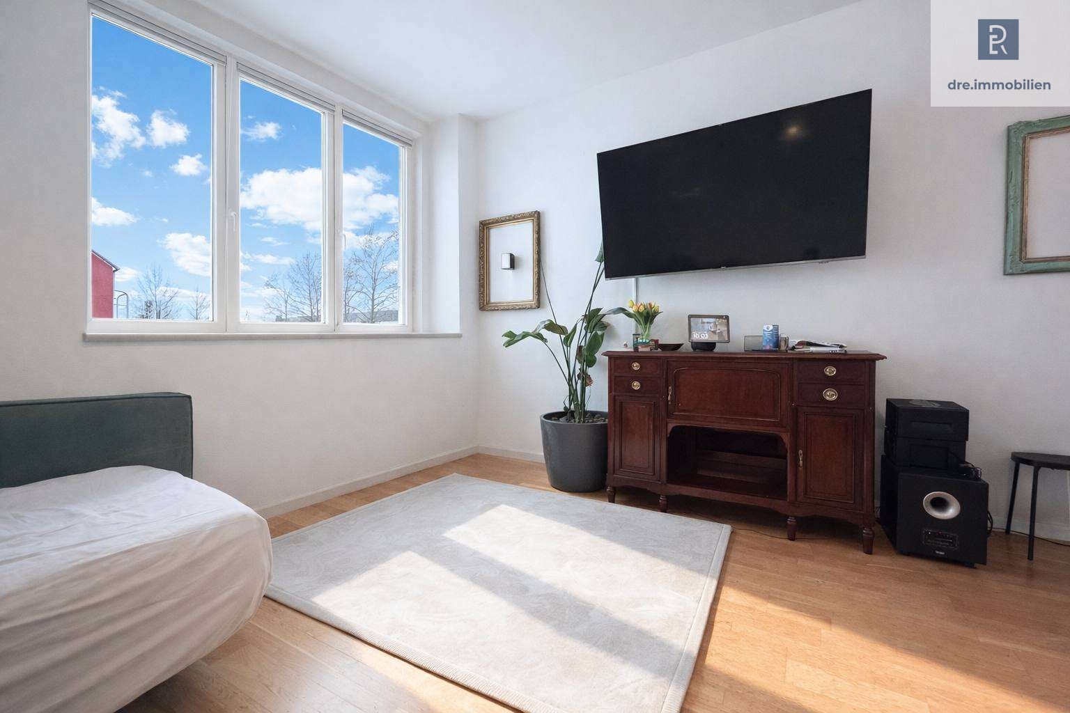 Wohnzimmer UG