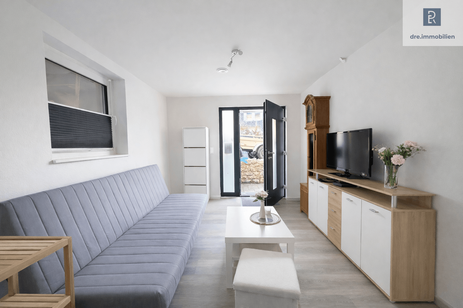 UG-Apartment-Wohnbereich