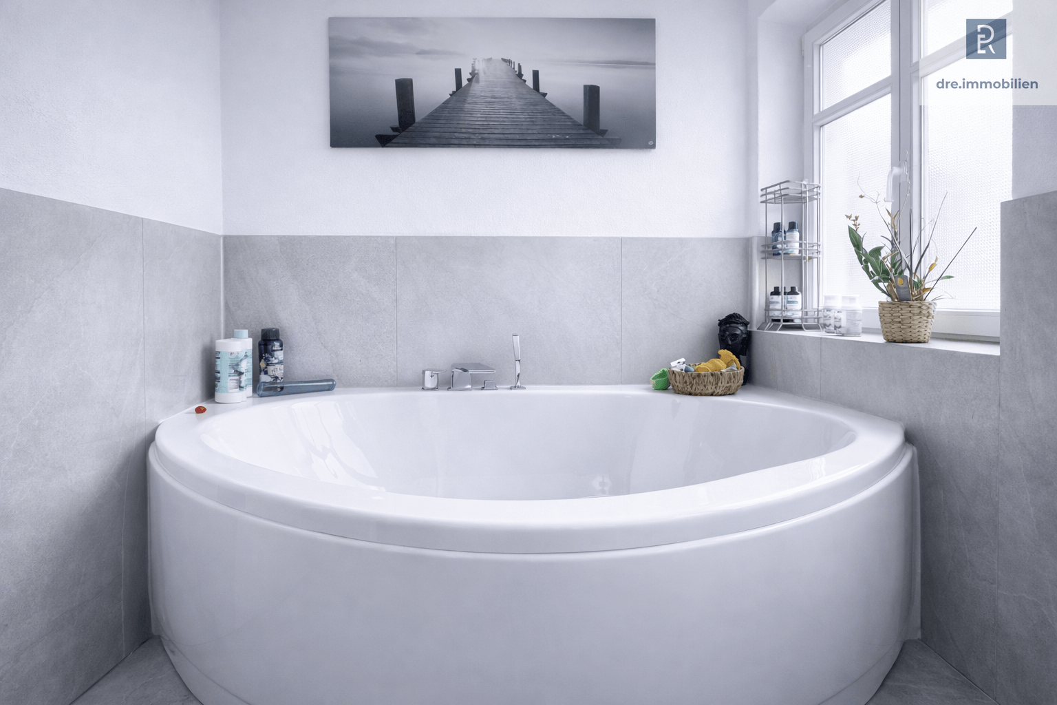Eckbadewanne